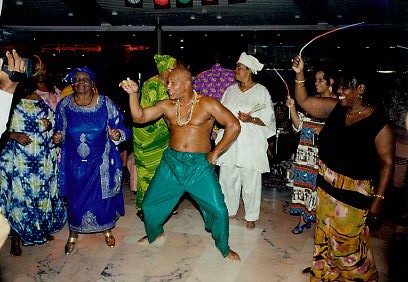 Babasango Dancing on Show